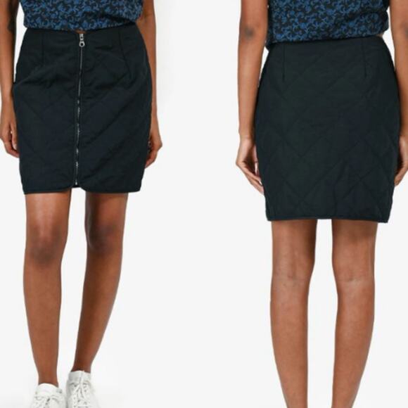 Ba&sh Walas Puff Quilted Zip Front Black Mini Skirt M 2 $195 - Picture 2 of 8